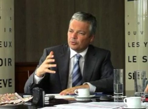 Débat entre Didier Reynders et Elio Di Rupo (3/4)