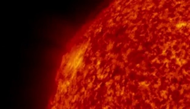 Le soleil et son atmosphère vus en 3D grâce au satellite américain S.D.O. (2/2)