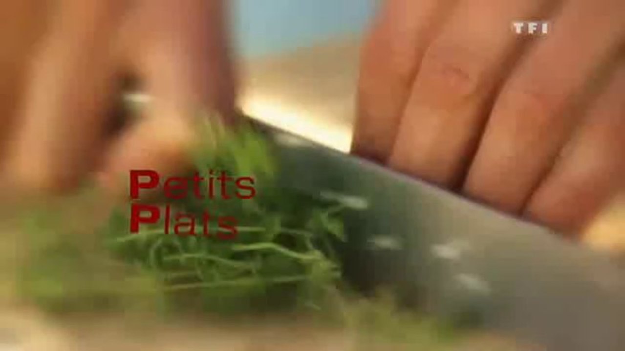 Croustade de filets de sardines grillées à la tomate et au fenouil