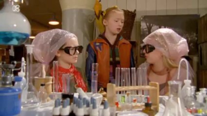 Peperbollen (Ketnet) Seizoen 8 - Aflevering 102 Autobrandstichting