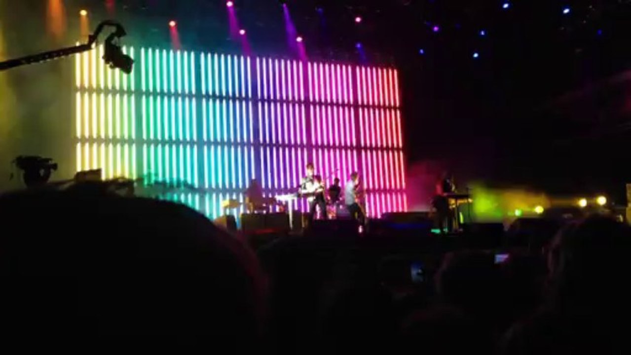Phoenix - Trying to be cool (Rock en Seine, 24/08/13)