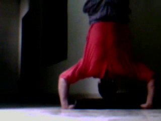 Shoulder Hand Stand Pushups