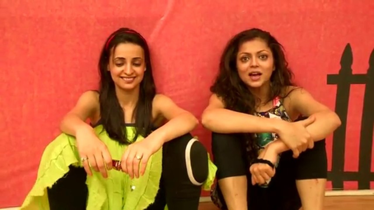 Jhalak Dikhhla Jaa Season 6 - Behind The Scenes [20] - I am too lazy to do an agressive act Sanaya