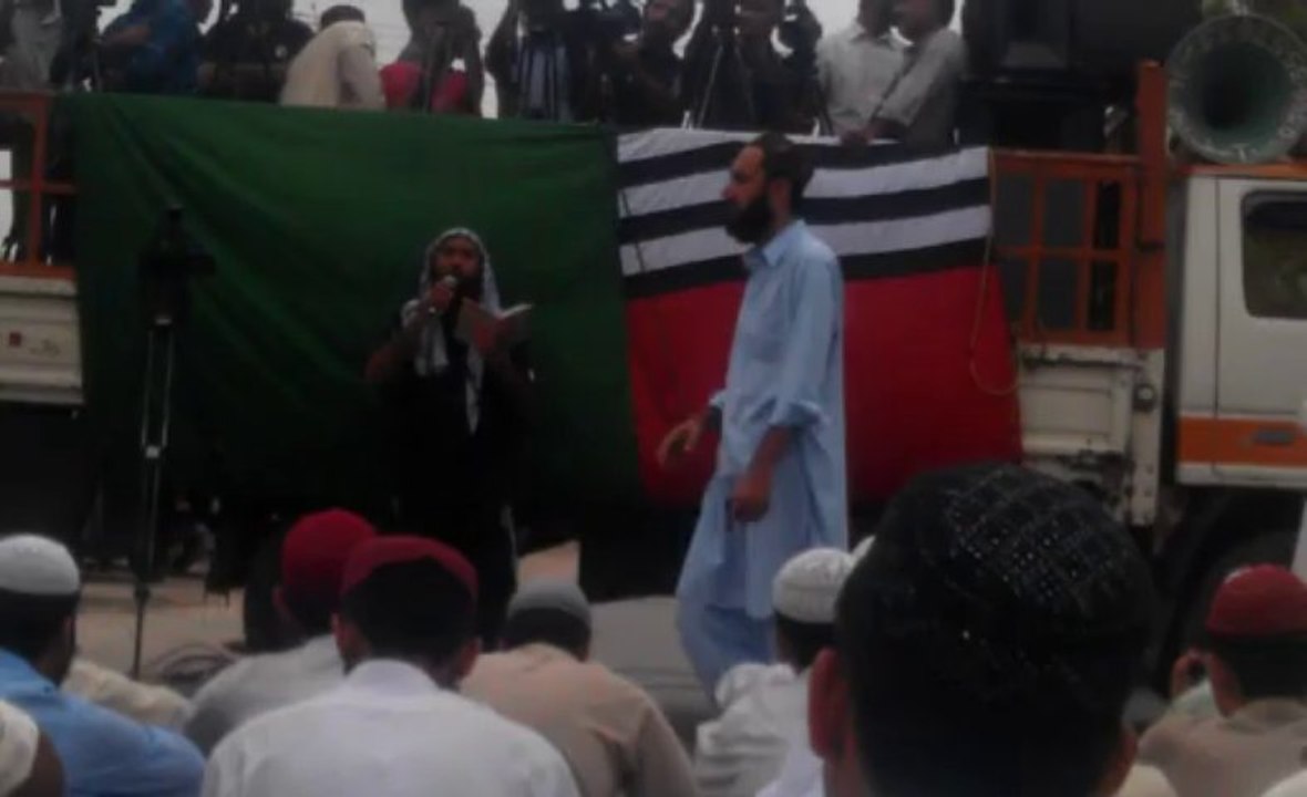 cut,tay Rahen gy bardhty rahen gy Zikar shaba karty rahen gy