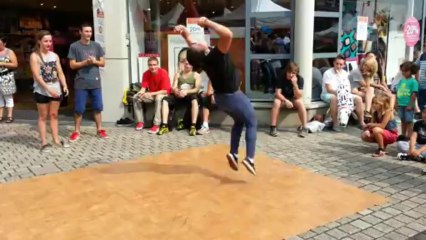 Démonstration de HIP HOP à la Braderie de Béthune