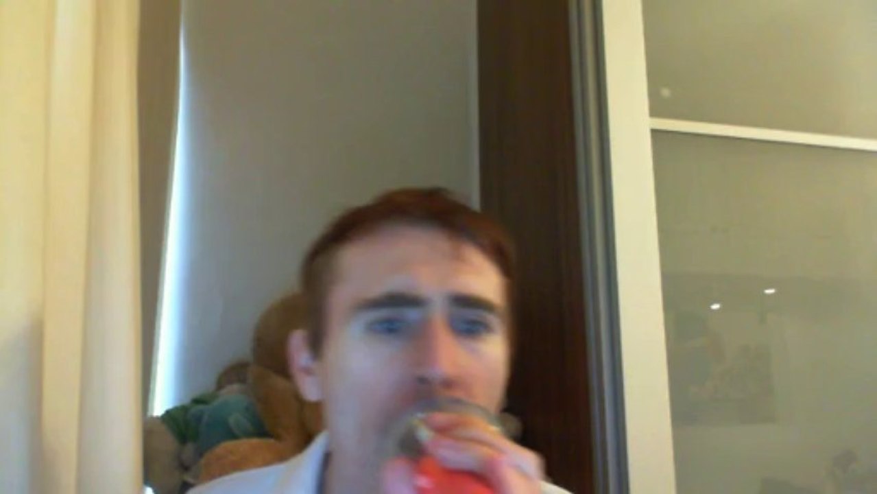 Wiwi égratigne "keep moving forward" de Stevie Wonder