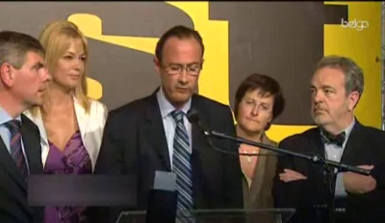 Le Vlaams Belang tend la main à la N-VA