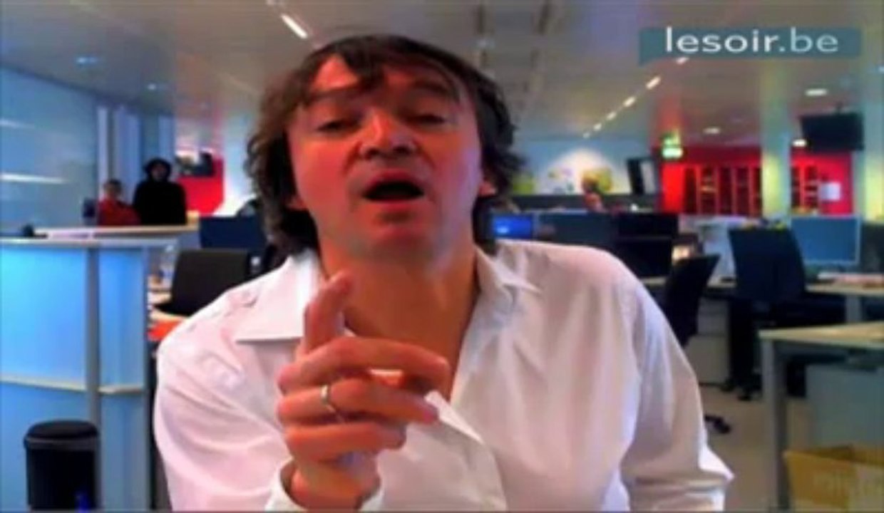 Cali chante une version a cappella de "L'amour fou"