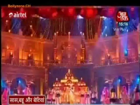 Saas Bahu Aur Betiyan [Aaj Tak] 27th August 2013 Video Watch Online - Pt3