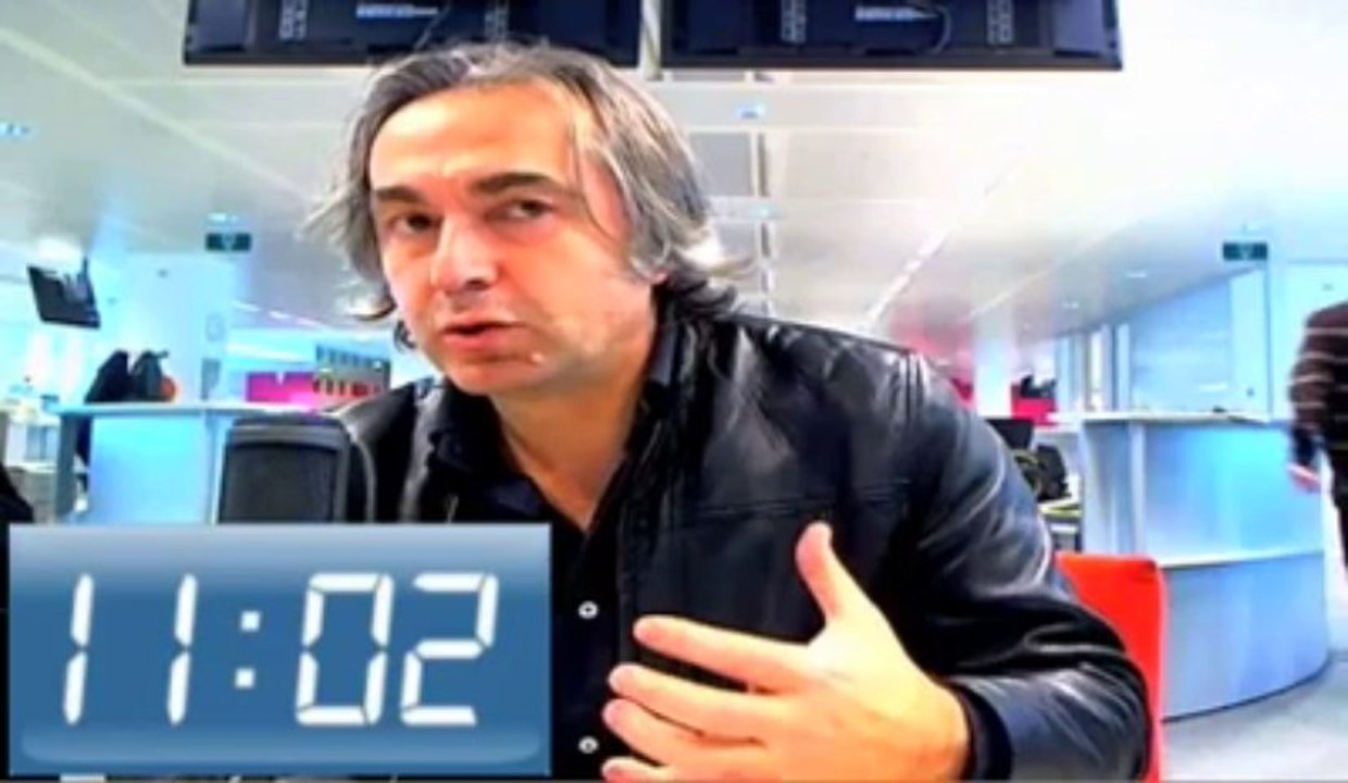 Le 11h02: les partis politiques sont-ils nombrilistes?