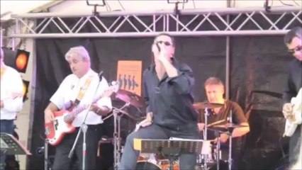 Rockin'all over ( Blue Shadows R&B Live Namur Sept 2012 )