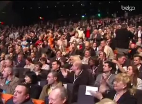 Marine Le Pen élue à la tête de l'extrême droite française