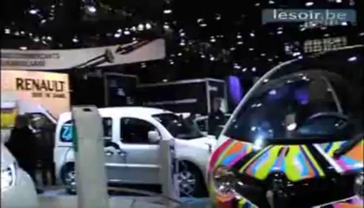 Salon de l'auto de Bruxelles 2011 : un tour du Salon avec Bob De Groot, le père de Léonard