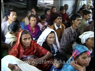 Religion-sadhu cremation-DVD-122-1
