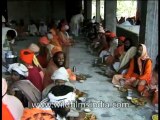 Religion-sadhu cremation-DVD-122-4