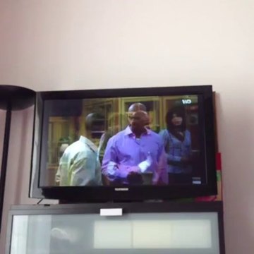 Heu...heu... Nan- Ma famille d'abord