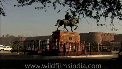 UP-Agra-Fort-Dvd-141-2