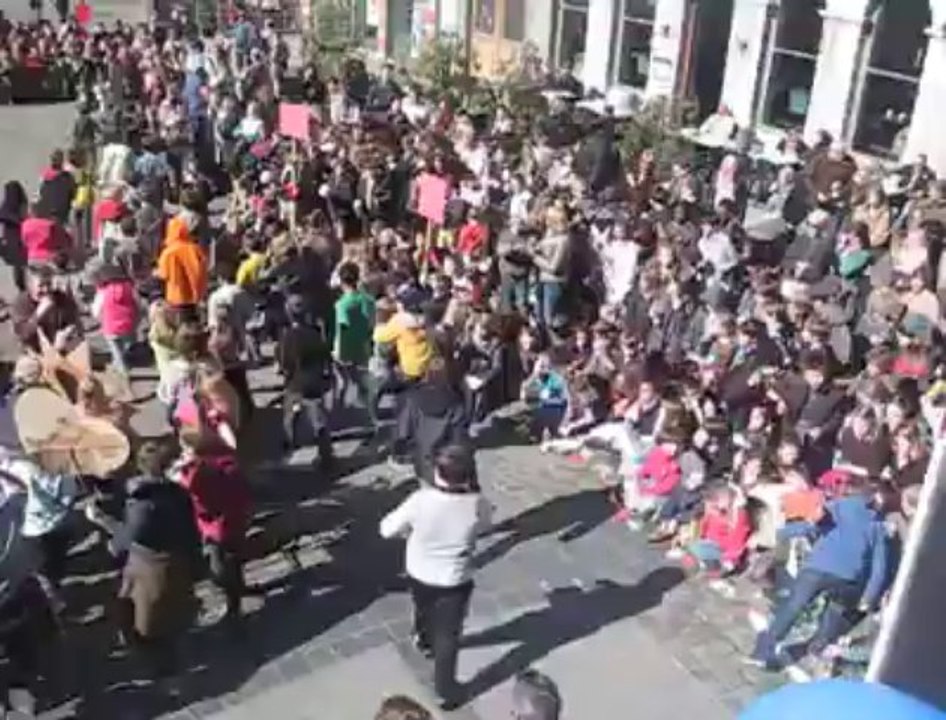 Tambours pour la paix, panoramique