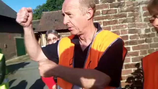 Mouscron : les riverains de la chaussée d’Aelbeke ont bloqué la route