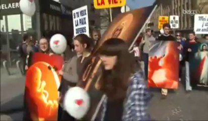 Monseigneur Léonard soutient la "Marche pour la Vie"