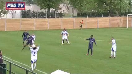 Paris-Villefranche : 0-3 (CFA)