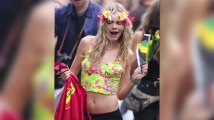 Cara Delevingne Flaunts Her Toned Midriff at Notting Hill Carnival