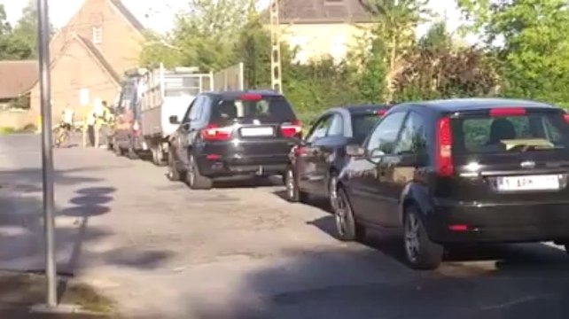 Mouscron : les riverains de la chaussée d’Aelbeke ont bloqué la route