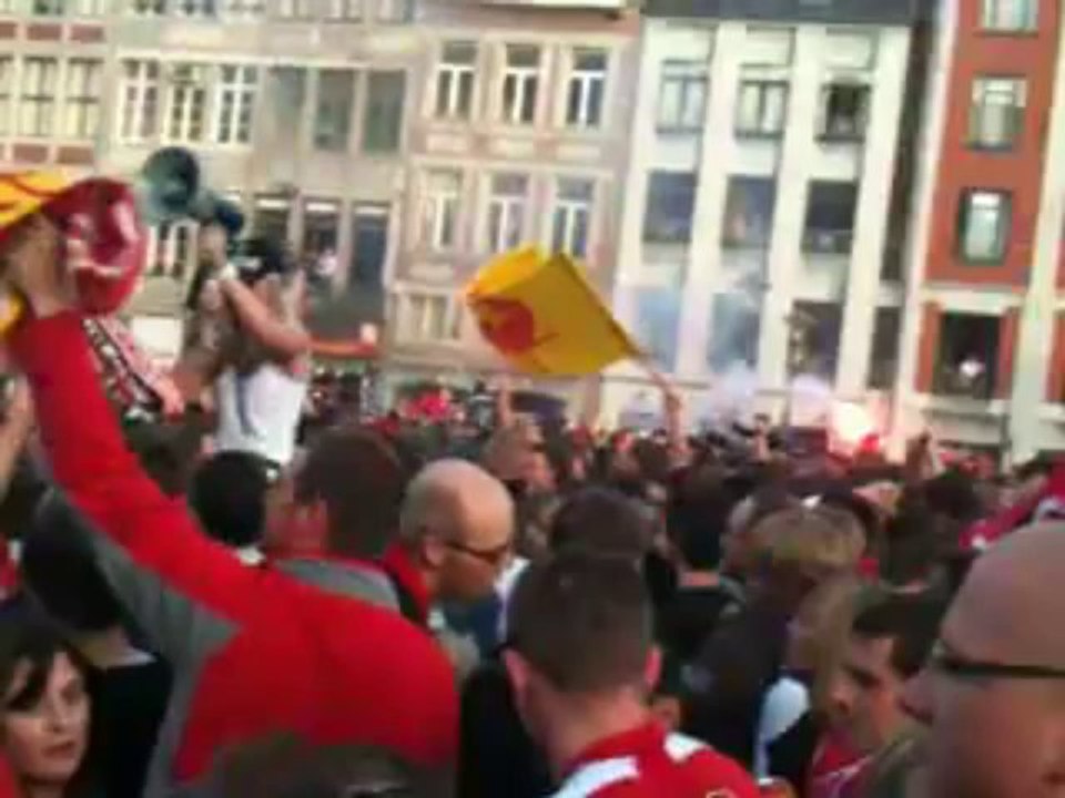 Genk-Standard: ambiance de la Place Saint-Lambert (02)