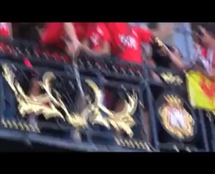 RAEC Mons en D1: émotion sur la Grand-Place