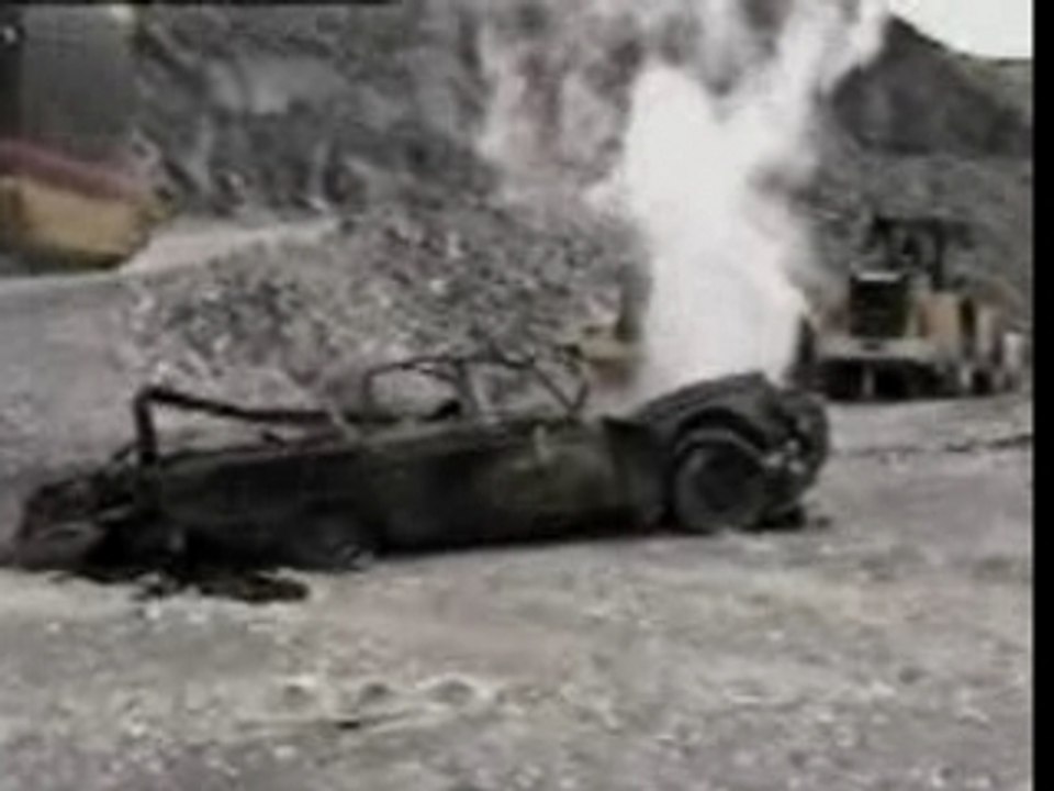 Caterpillar Vs Volvo