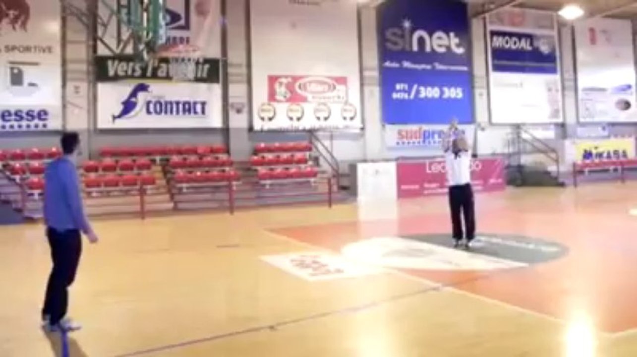 Murari défié au basket