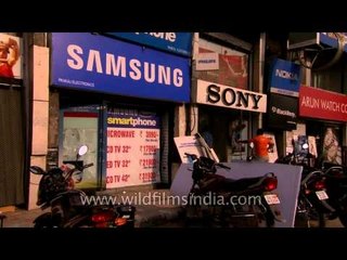 Starting from kitchen applainces to electronics, all in Yusuf Sarai, Delhi