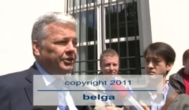 Crise: il faut de vraies négociations (Reynders)