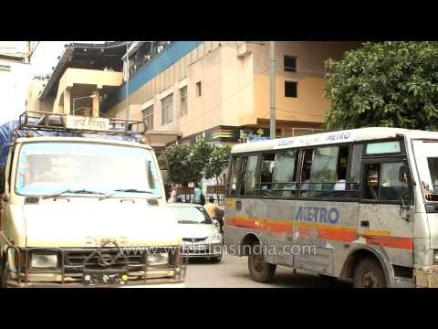 Metro feeder bus service