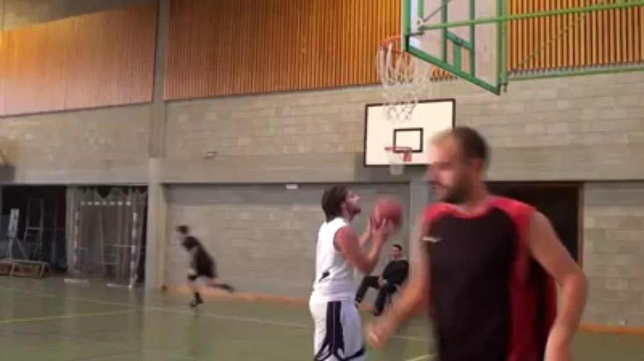 La Meuse Huy-Waremme à l'entraînement de Haneffe (Basket)
