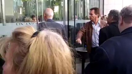 Fausse alerte à la bombe tour des finances