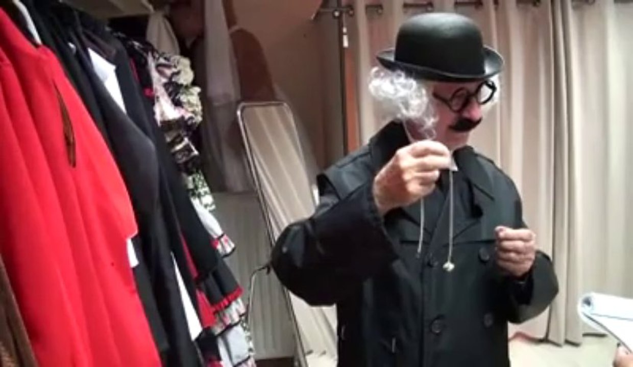 Tintin: Jacques Mercier déguisé en Professeur Tournesol