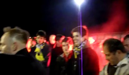 UR Namur: les supporters mécontents montent sur le terrain