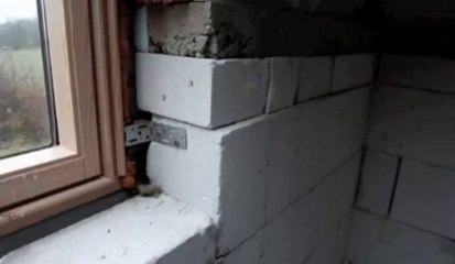 Il doit démolir son rêve d'enfance