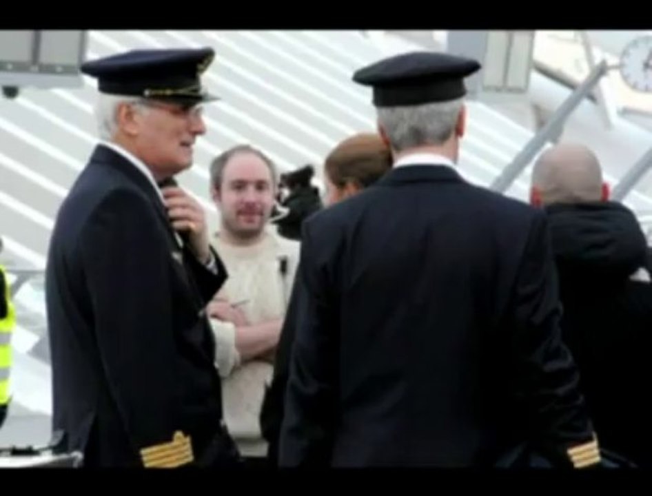 Laetitia Casta en tournage à la gare des Guillemins de Liège