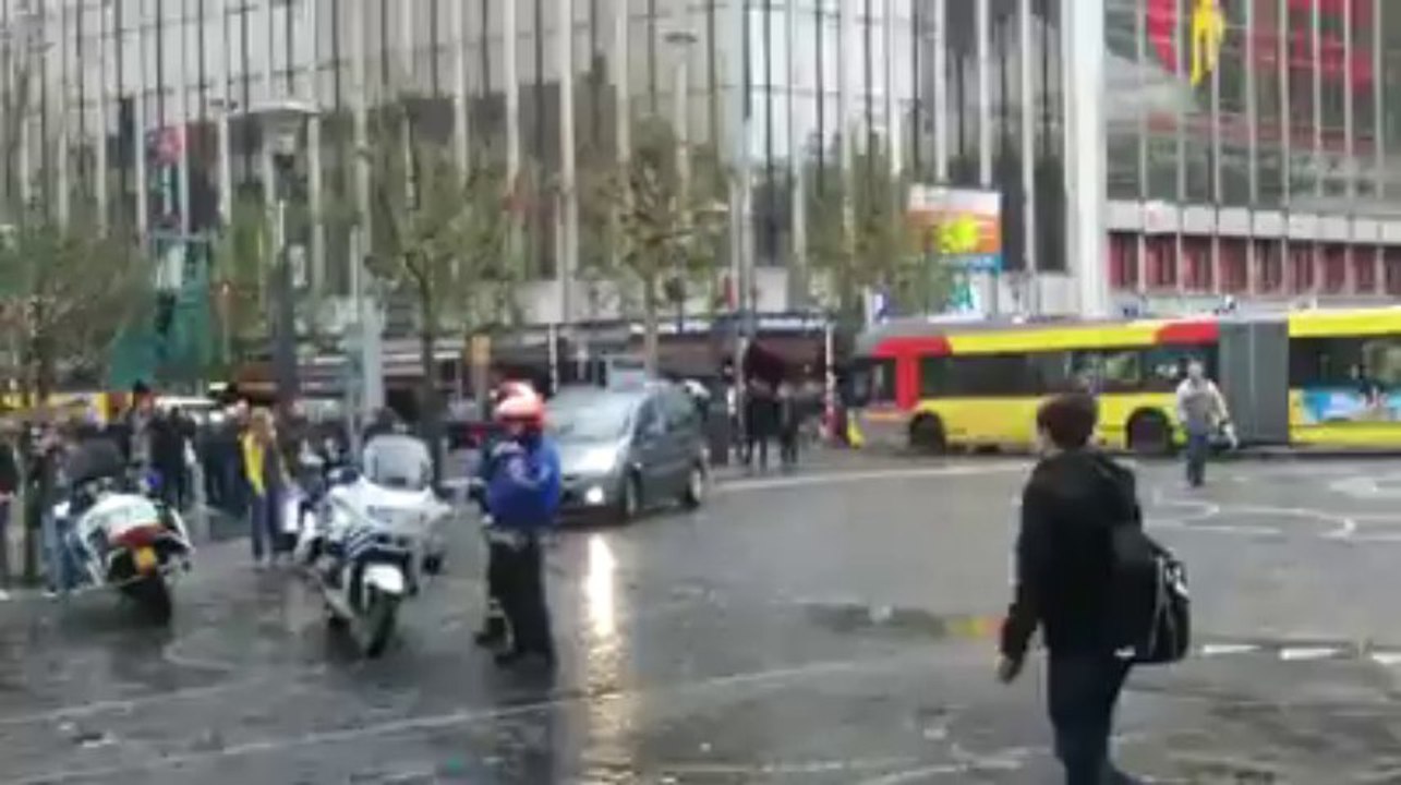 Tuerie à Liège: ambiance autour de la place St-Lambert.