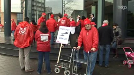 Les délégués du SETCa ont rencontré la Ministre de l'Emploi
