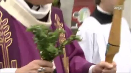 Monseigneur Léonard s'en prend au Parlement belge