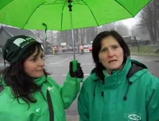 Grève générale 30 janvier 2012: à Beauvechain, un groupe de manifestants attendait l'arrivée des chefs d'Etats européens