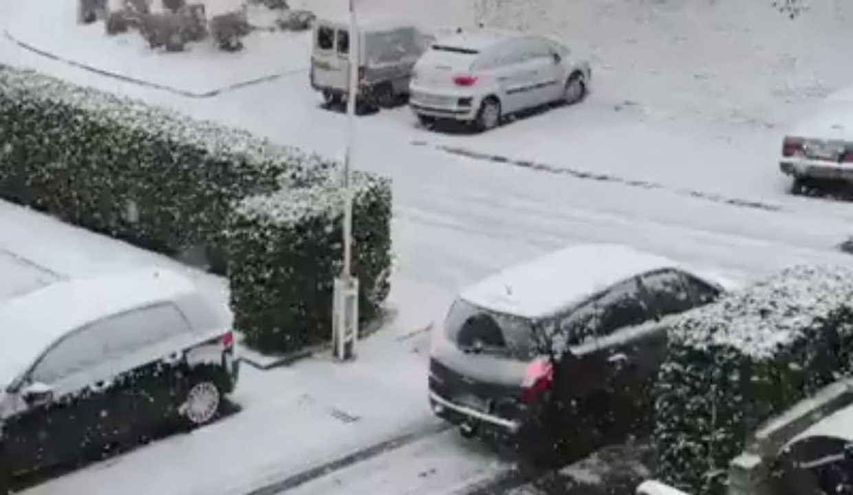 Neige à  Namur: sur les hauteurs de Bouge