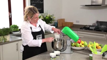 How to make a Quark New York Cheesecake with 400 fewer calories