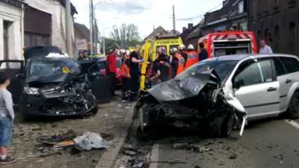 5 blessés dans une collision frontale à Saint Symphorien