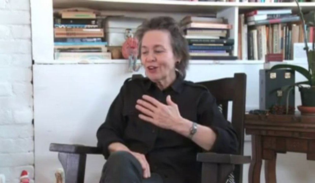 Laurie Anderson, Dirtday - Another Day in America