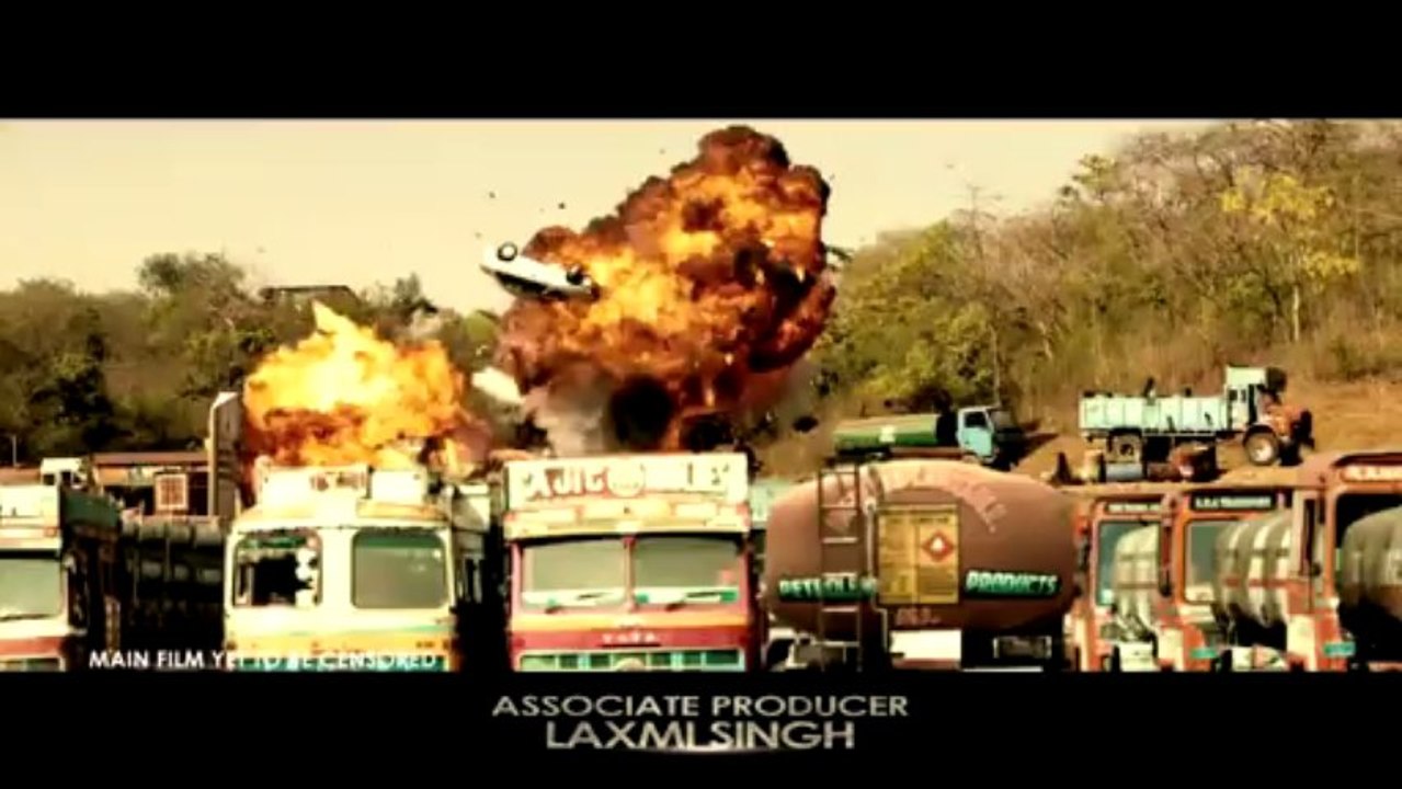 Thoofan Telugu Movie (Zanjeer) Dialogue Promo 2 - Ram Charan, Priyanka Chopra, Prakash Raj