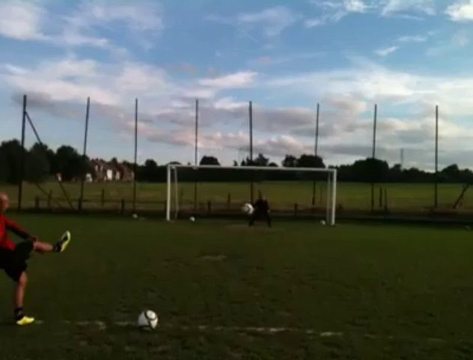 Football (P2) : Elouges-Dour en mode défi (vidéo)